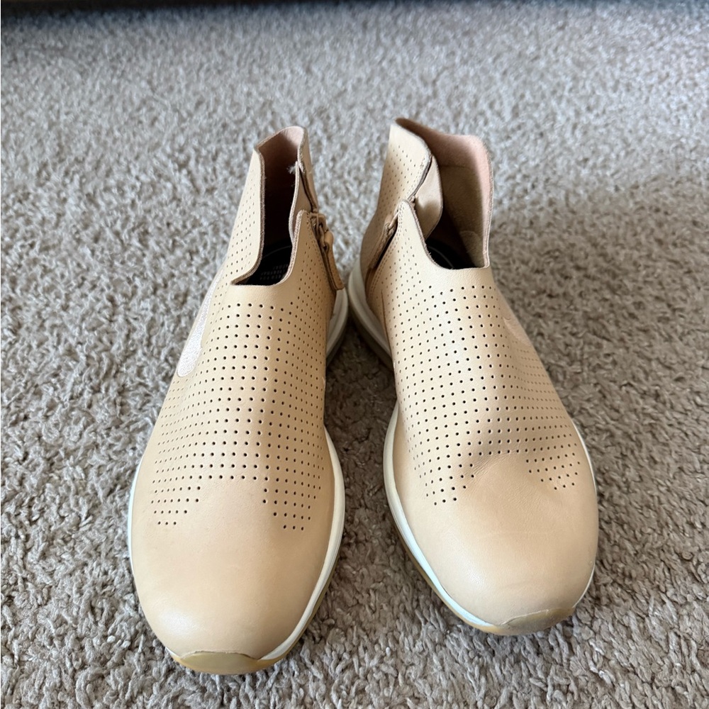 Nike Beige Perforated Sneakers